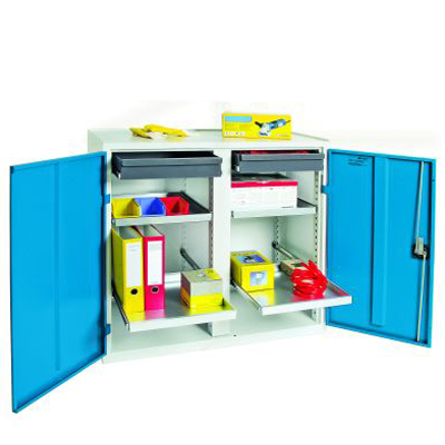 Werkzeug- und Materialschrank Serie 3000, mit Mitteltrennwand, lichtgrau/lichtblau